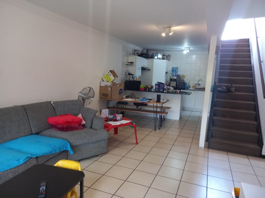 To Let 4 Bedroom Property for Rent in Allens Nek Gauteng