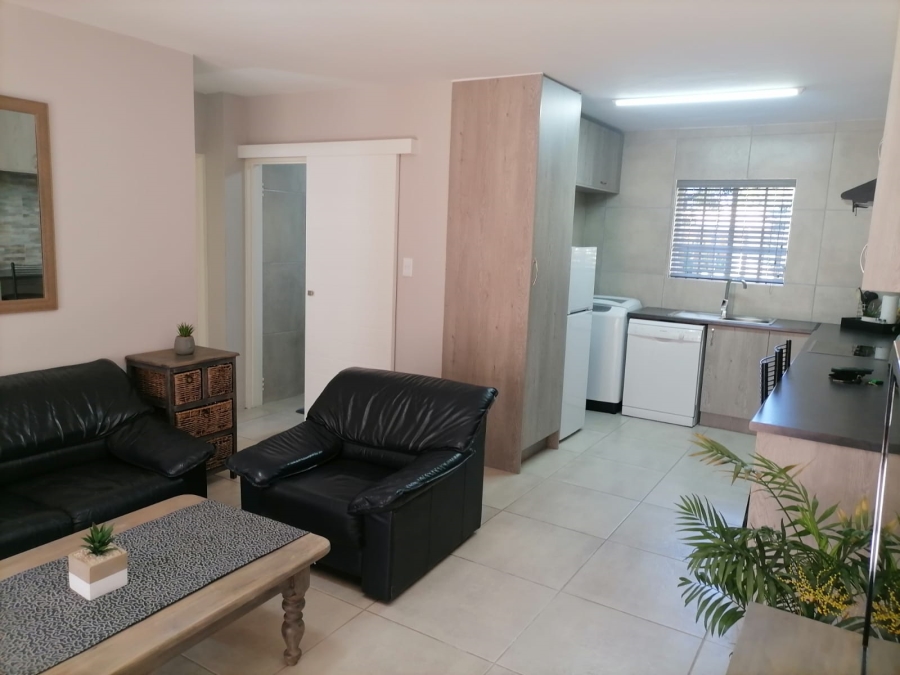 2 Bedroom Property for Sale in Helikonpark Gauteng