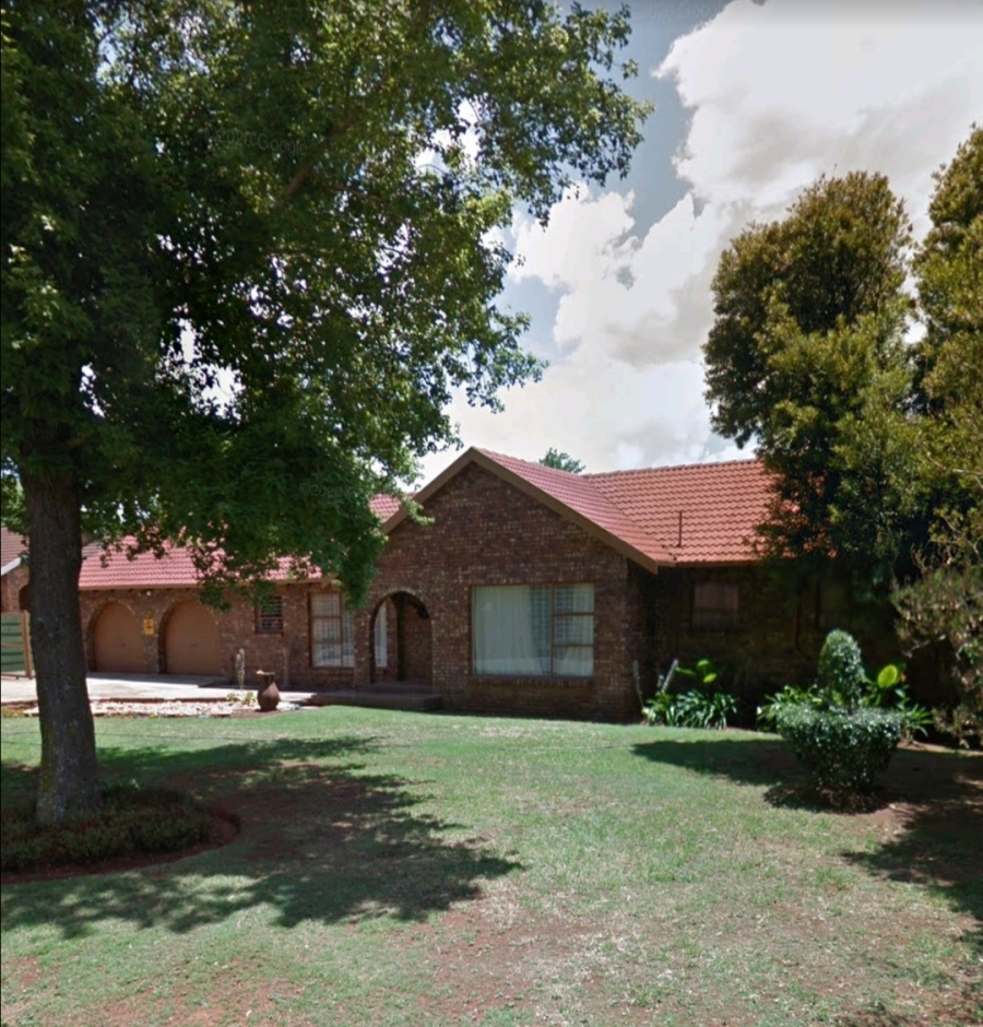 4 Bedroom Property for Sale in Bergsig Gauteng