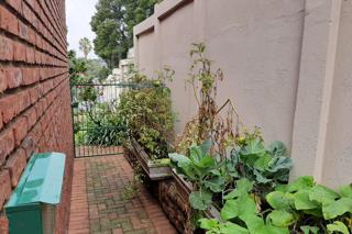 3 Bedroom Property for Sale in Wilro Park Gauteng