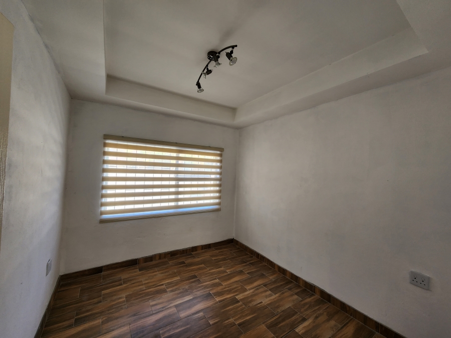 To Let 3 Bedroom Property for Rent in Buccleuch Gauteng