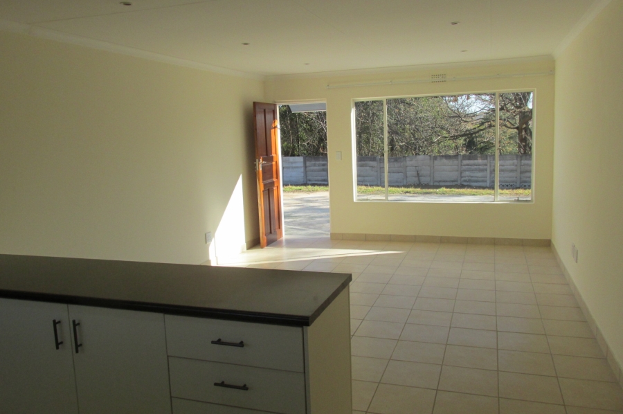 To Let 2 Bedroom Property for Rent in Buccleuch Gauteng