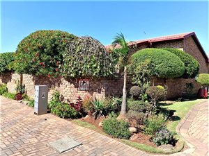 3 Bedroom Property for Sale in Edleen Gauteng