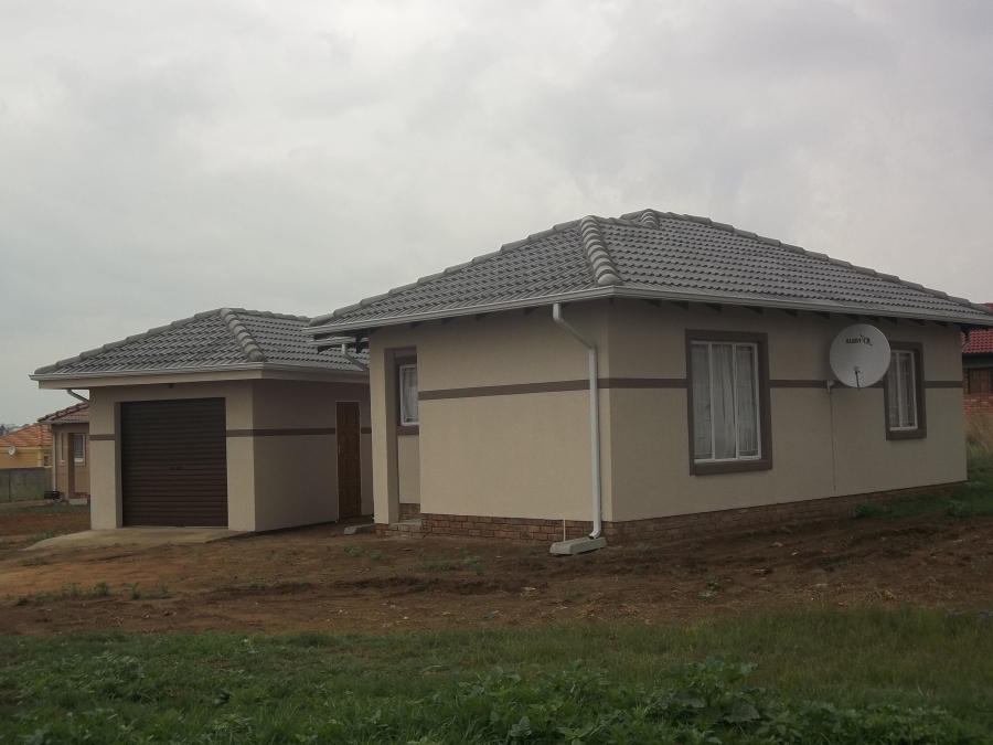 3 Bedroom Property for Sale in Cosmo City R 965 000. 04 Jun 2023
