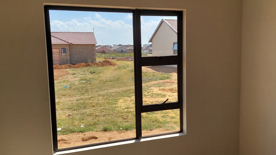 3 Bedroom Property for Sale in Cosmo City R 965 000. 04 Jun 2023