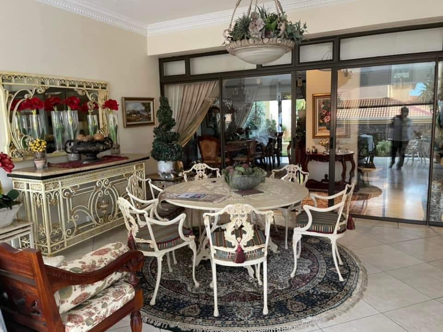 4 Bedroom Property for Sale in Magalieskruin Gauteng