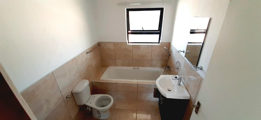 2 Bedroom Property for Sale in Pomona Gauteng