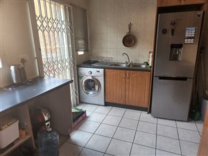 4 Bedroom Property for Sale in Fairland Gauteng