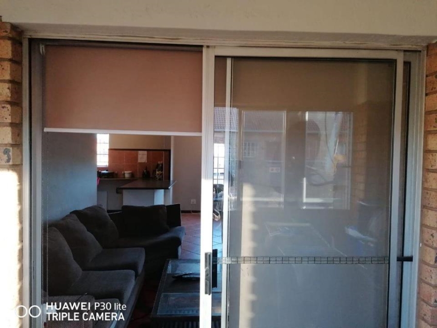 2 Bedroom Property for Sale in Equestria Gauteng