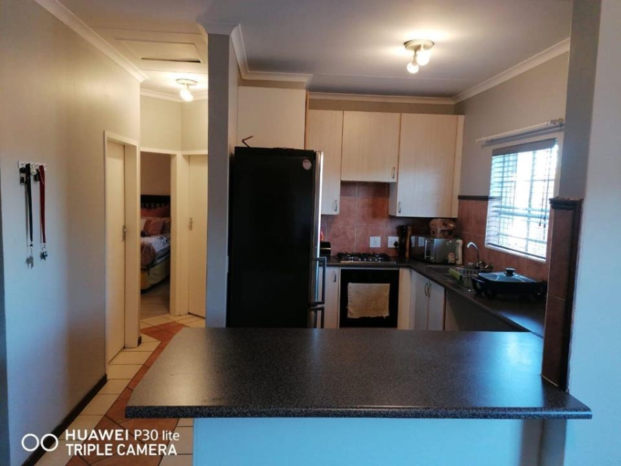 2 Bedroom Property for Sale in Equestria Gauteng