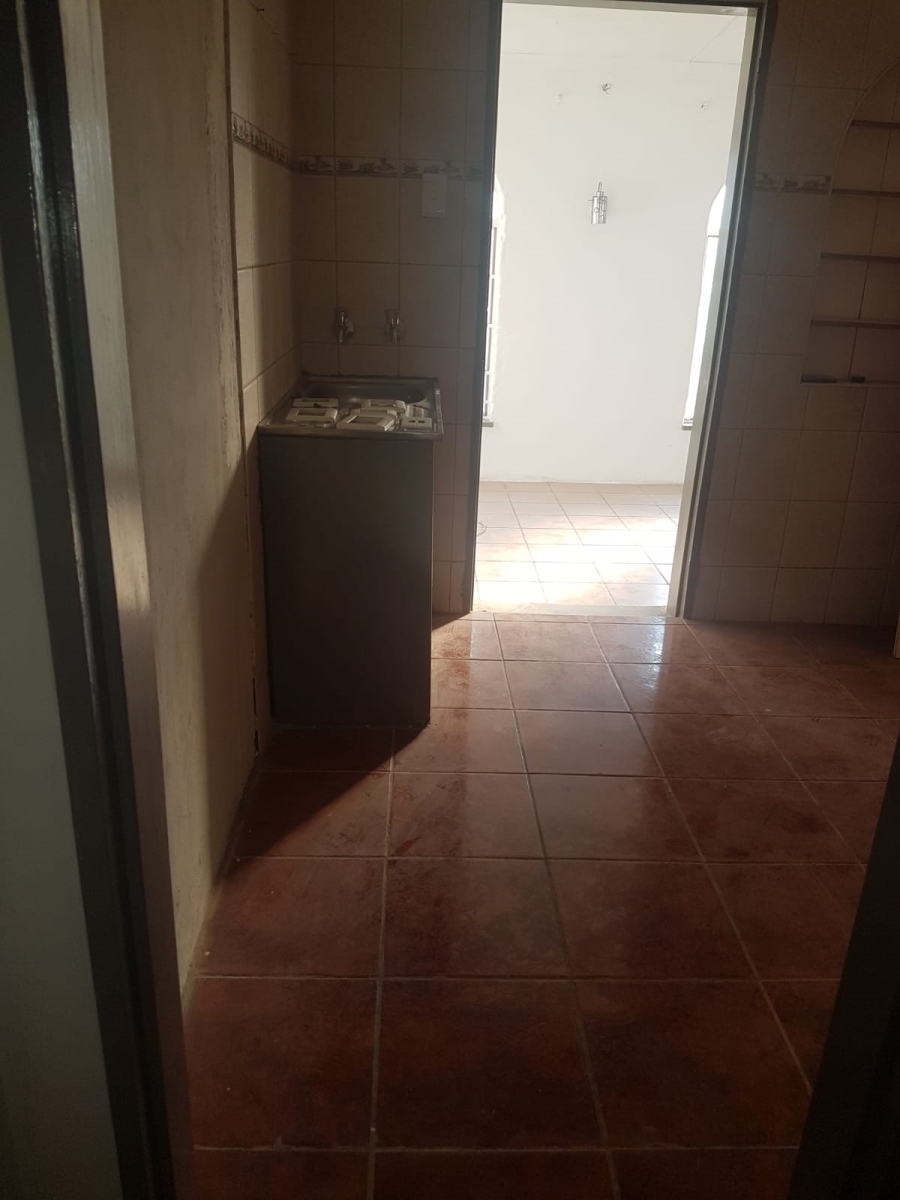 To Let 2 Bedroom Property for Rent in Dalpark Gauteng