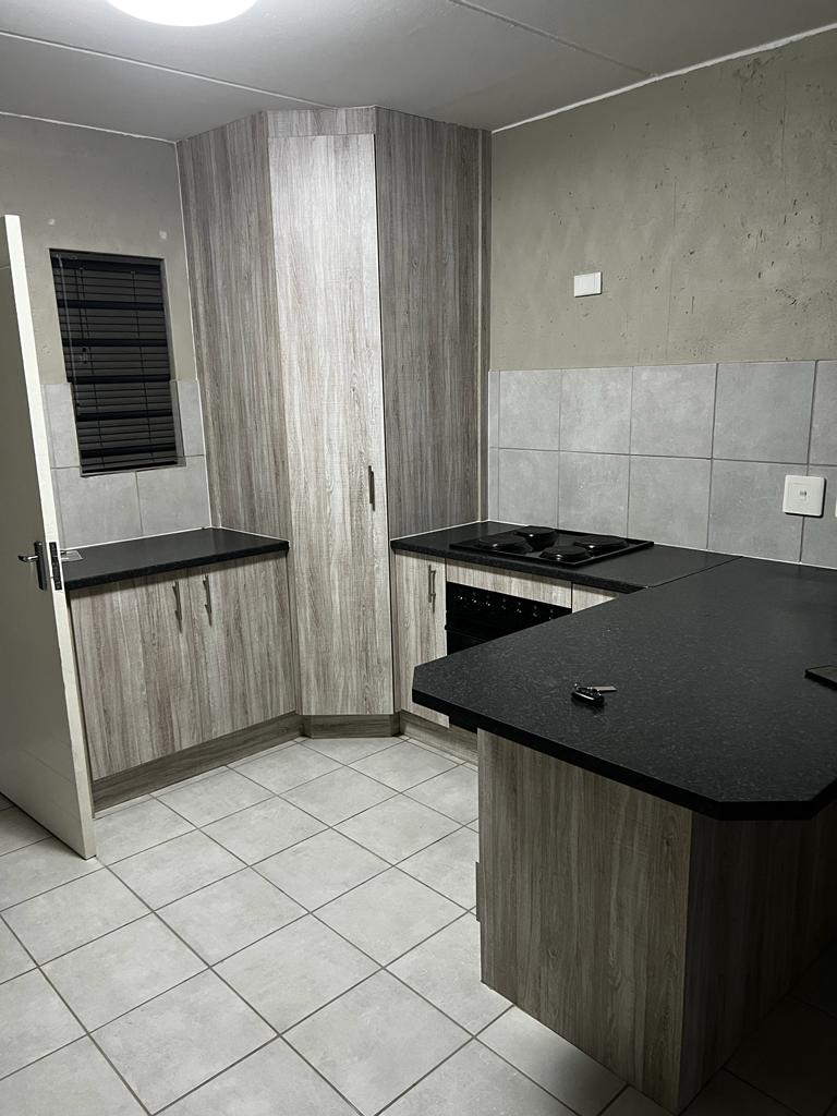 2 Bedroom Property for Sale in Wilgeheuwel Gauteng