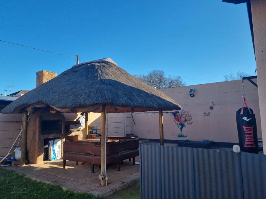 3 Bedroom Property for Sale in Randgate Gauteng