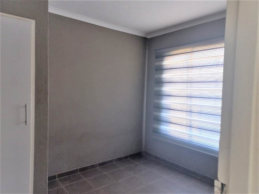 3 Bedroom Property for Sale in Ennerdale Gauteng