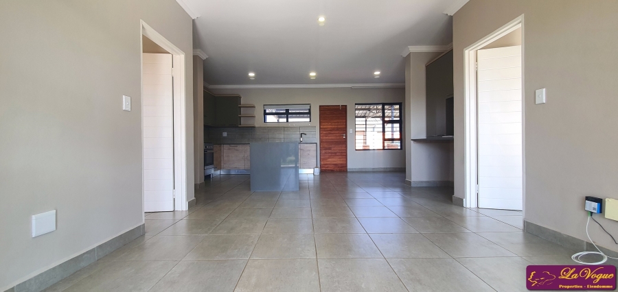 To Let 2 Bedroom Property for Rent in Six Fountains Residential Estate Gauteng