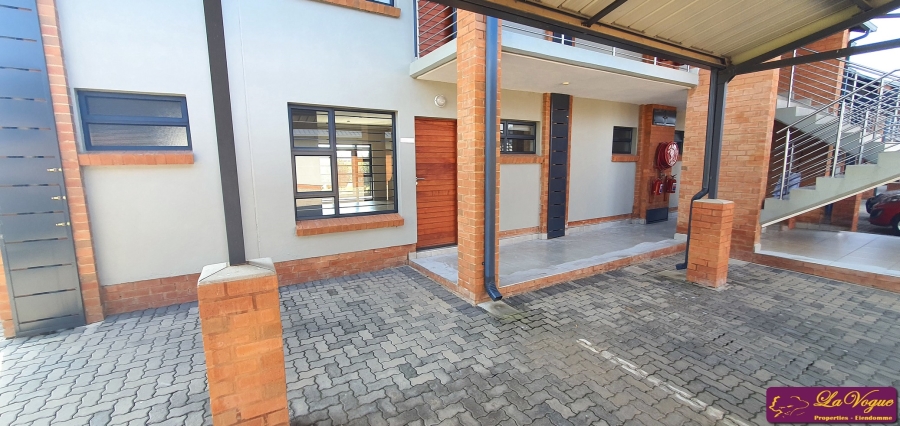 To Let 2 Bedroom Property for Rent in Six Fountains Residential Estate Gauteng