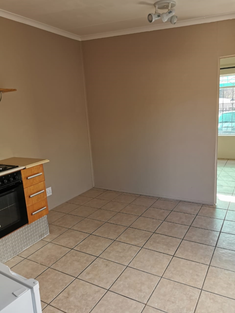 To Let 1 Bedroom Property for Rent in Bordeaux Gauteng