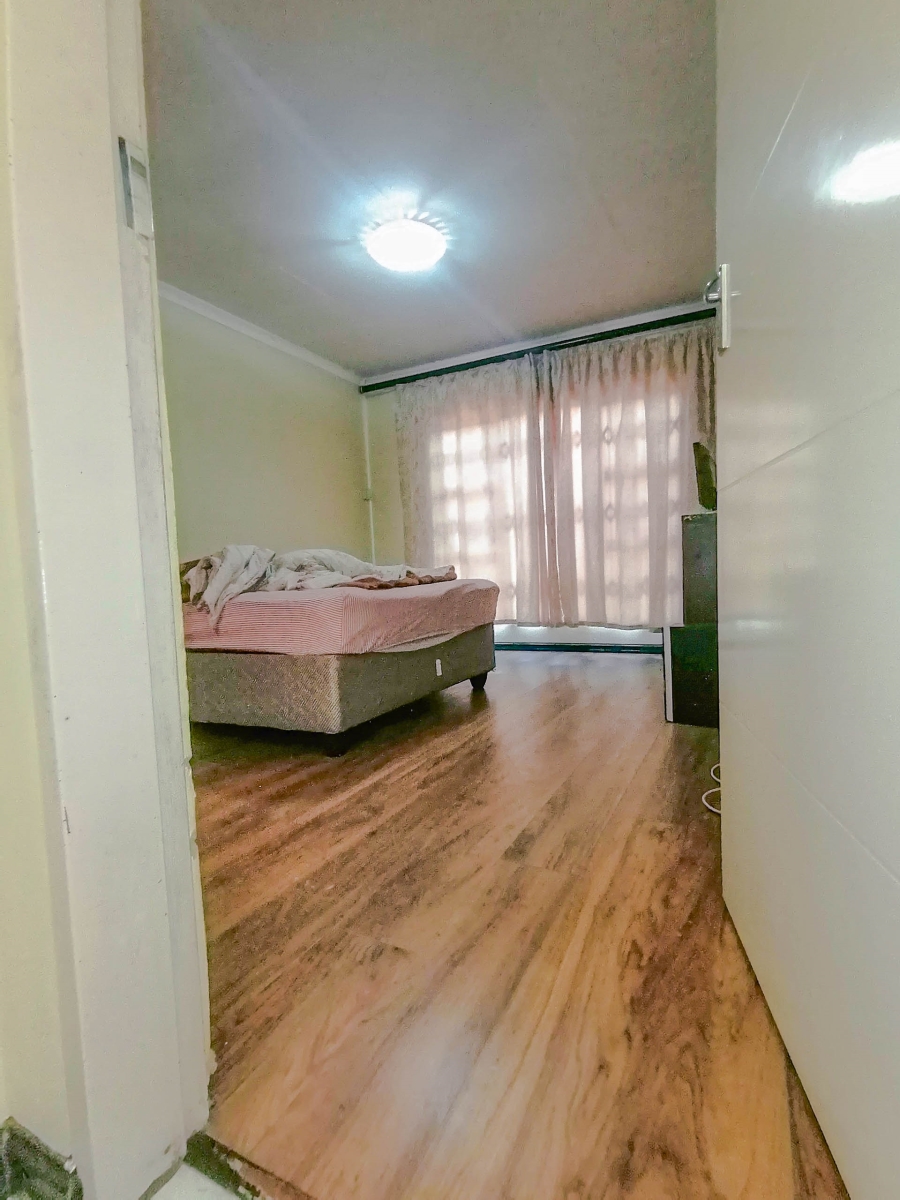 To Let 1 Bedroom Property for Rent in Allandale Gauteng