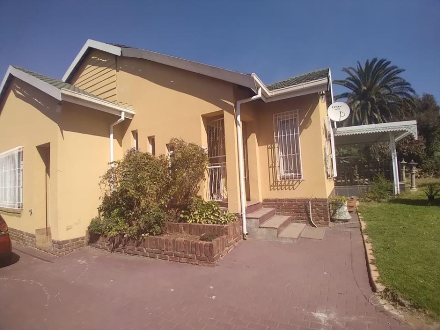 4 Bedroom Property for Sale in Birchleigh Gauteng