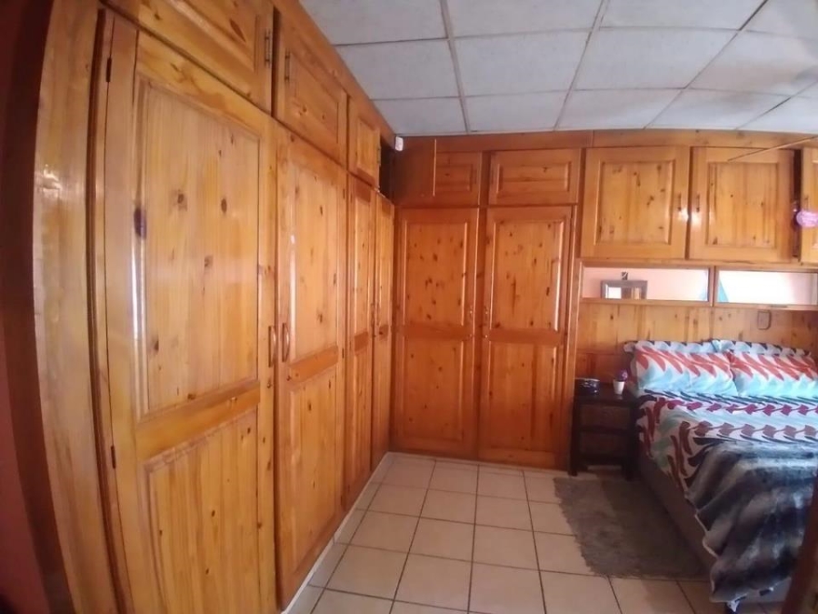 4 Bedroom Property for Sale in Birchleigh Gauteng