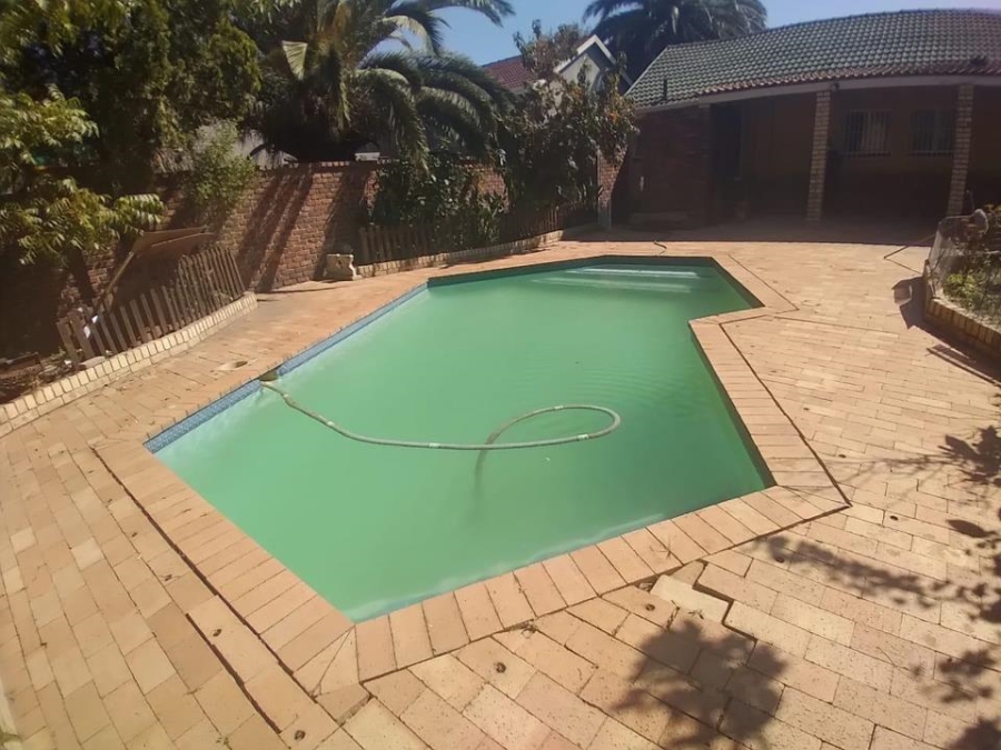 4 Bedroom Property for Sale in Birchleigh Gauteng