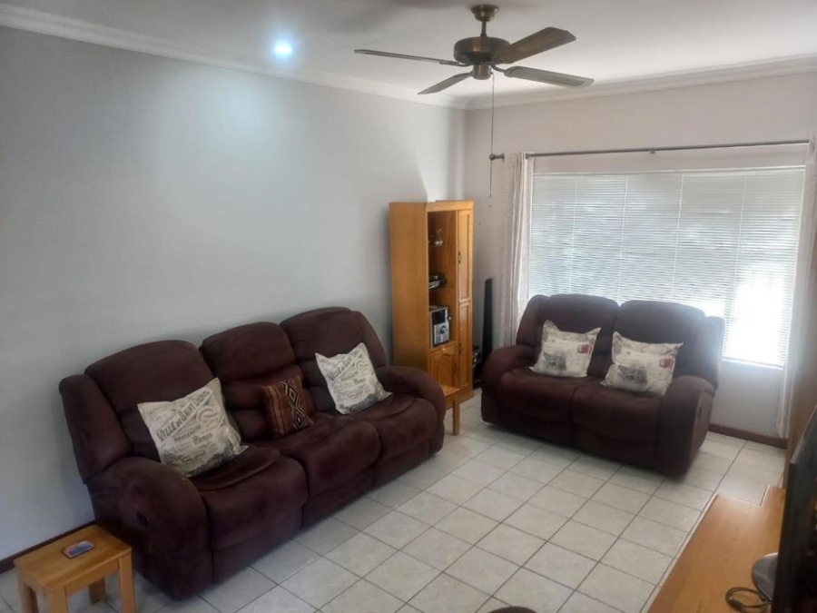 3 Bedroom Property for Sale in Heuweloord Gauteng