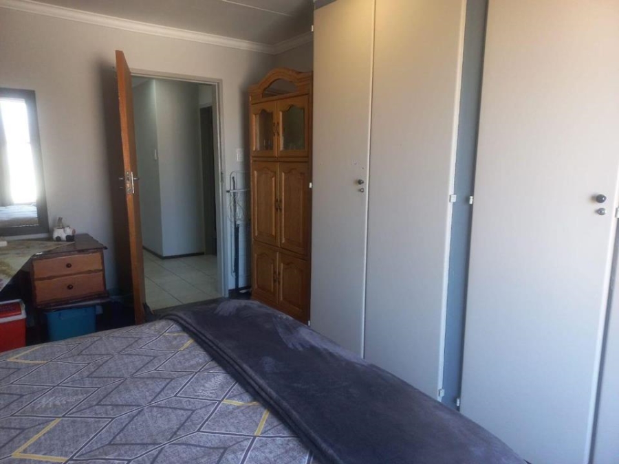 3 Bedroom Property for Sale in Heuweloord Gauteng