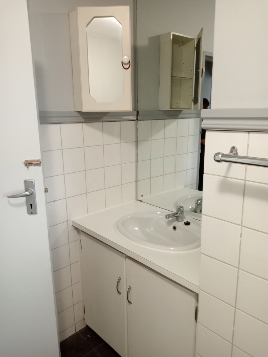 To Let 2 Bedroom Property for Rent in Kilner Park Gauteng