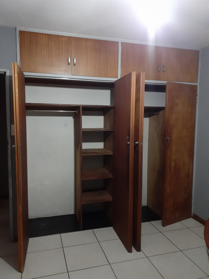 Room for rent in Sunnyside Gauteng. Listed by PropertyCentral