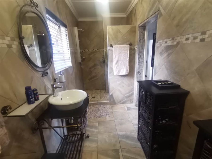 3 Bedroom Property for Sale in Florauna Gauteng