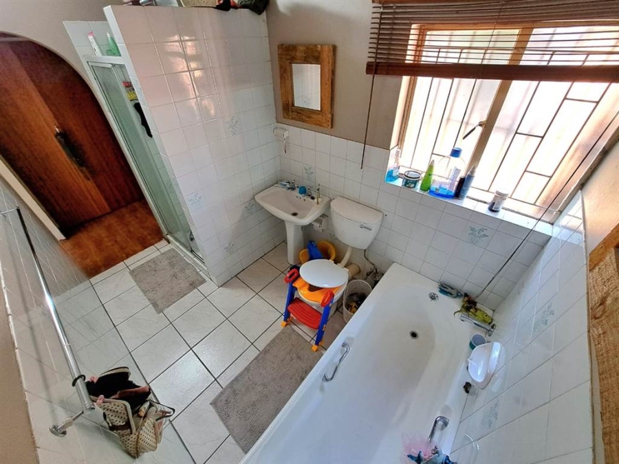 3 Bedroom Property for Sale in Theresa Park Gauteng