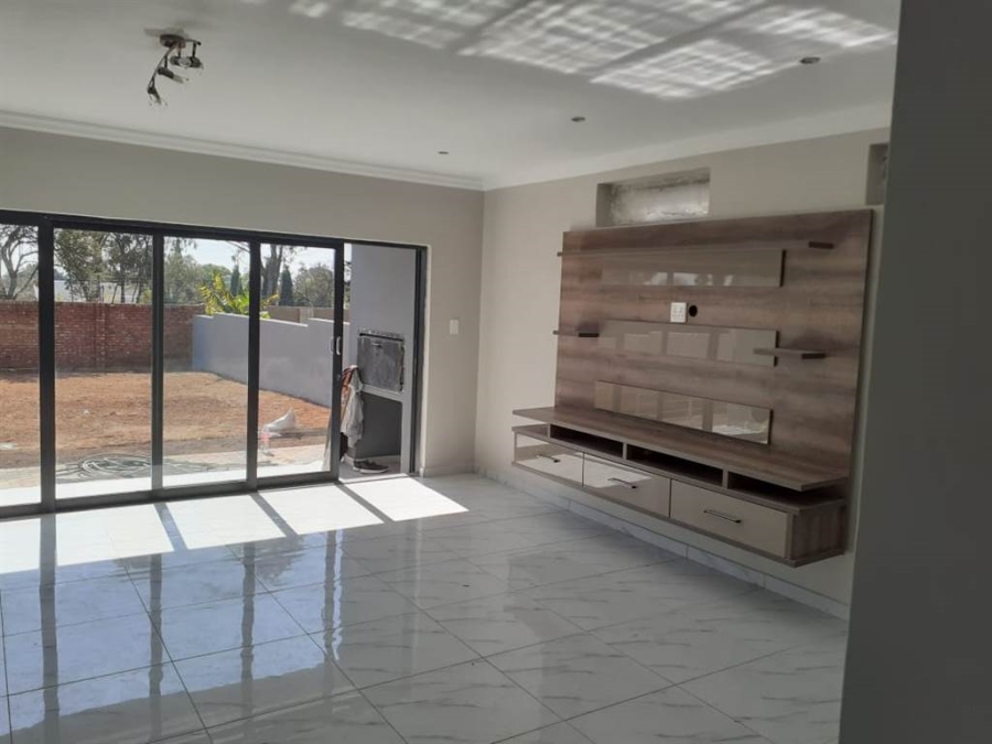 3 Bedroom Property for Sale in Amandasig Gauteng