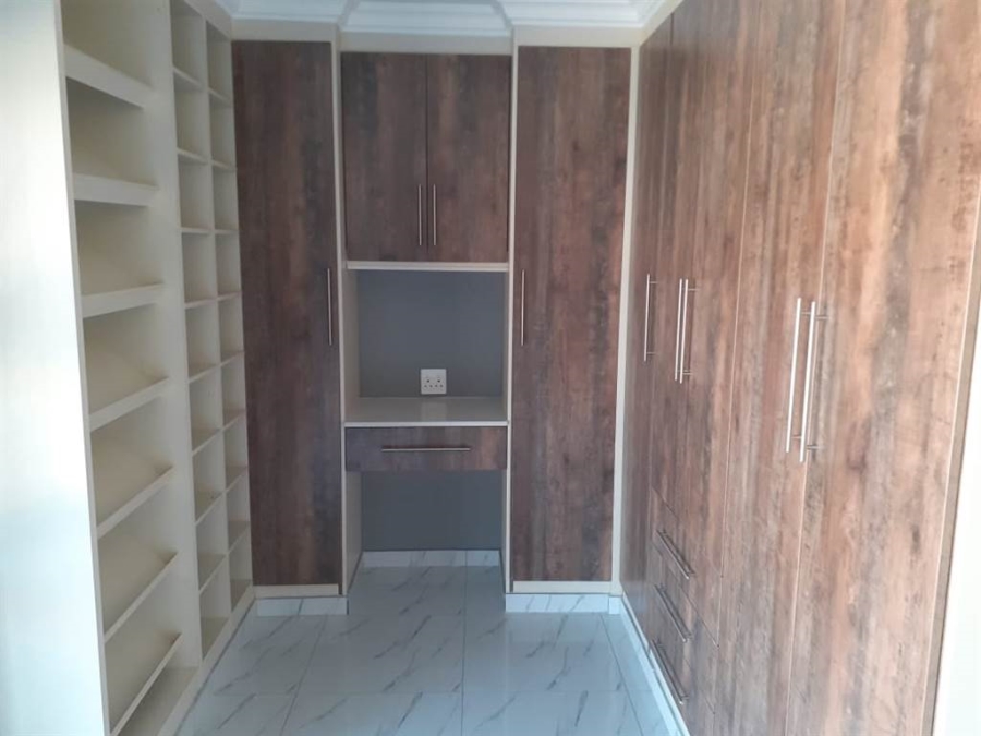 3 Bedroom Property for Sale in Amandasig Gauteng