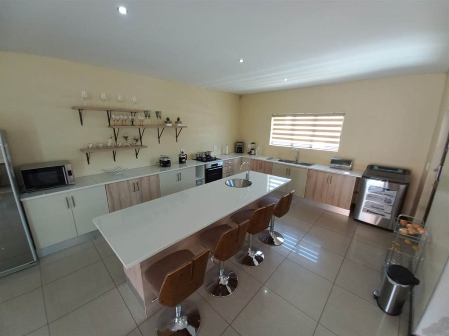 4 Bedroom Property for Sale in Ninapark Gauteng