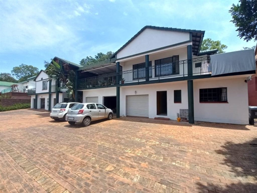 3 Bedroom Property for Sale in Waverley Gauteng