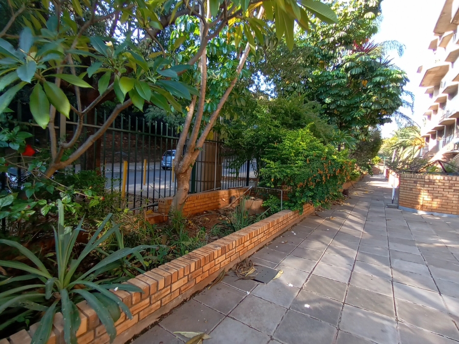 2 Bedroom Property for Sale in Wonderboom South Gauteng