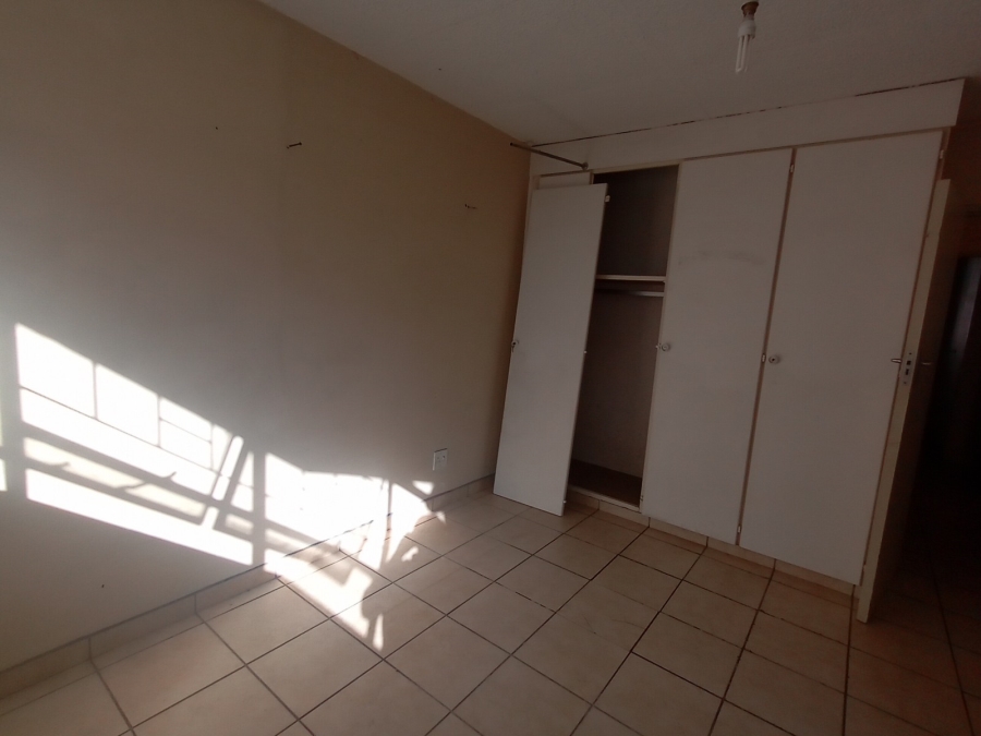 2 Bedroom Property for Sale in Wonderboom South Gauteng