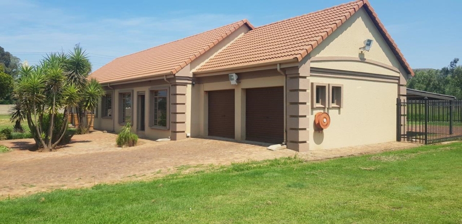 3 Bedroom Property for Sale in Andeon Gauteng