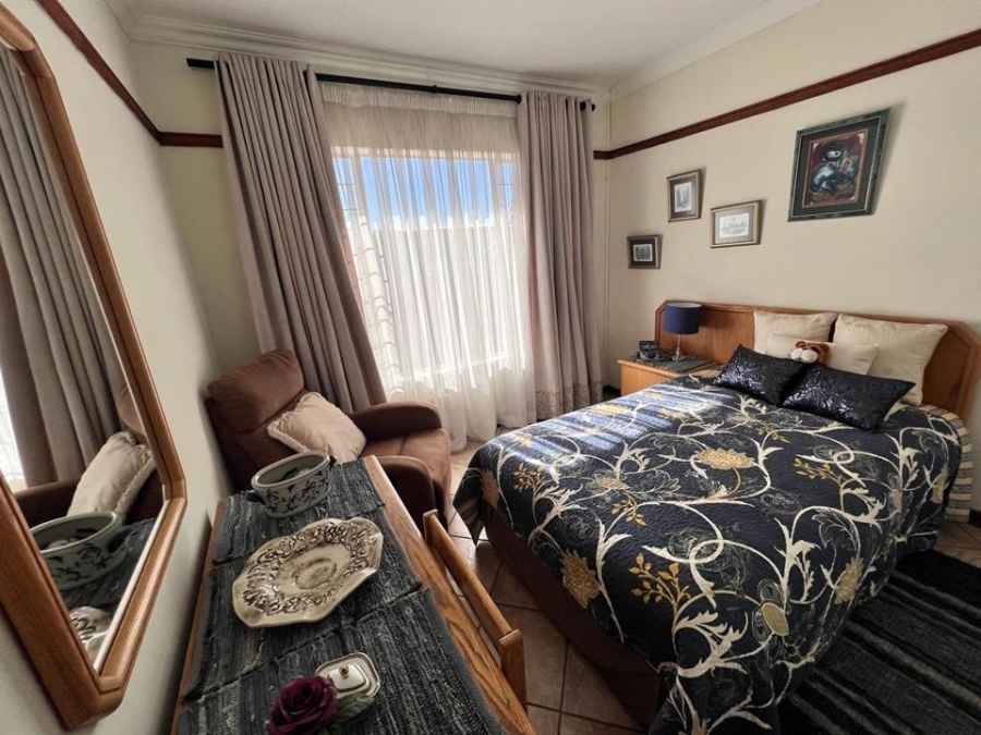 3 Bedroom Property for Sale in Erasmuskloof Gauteng
