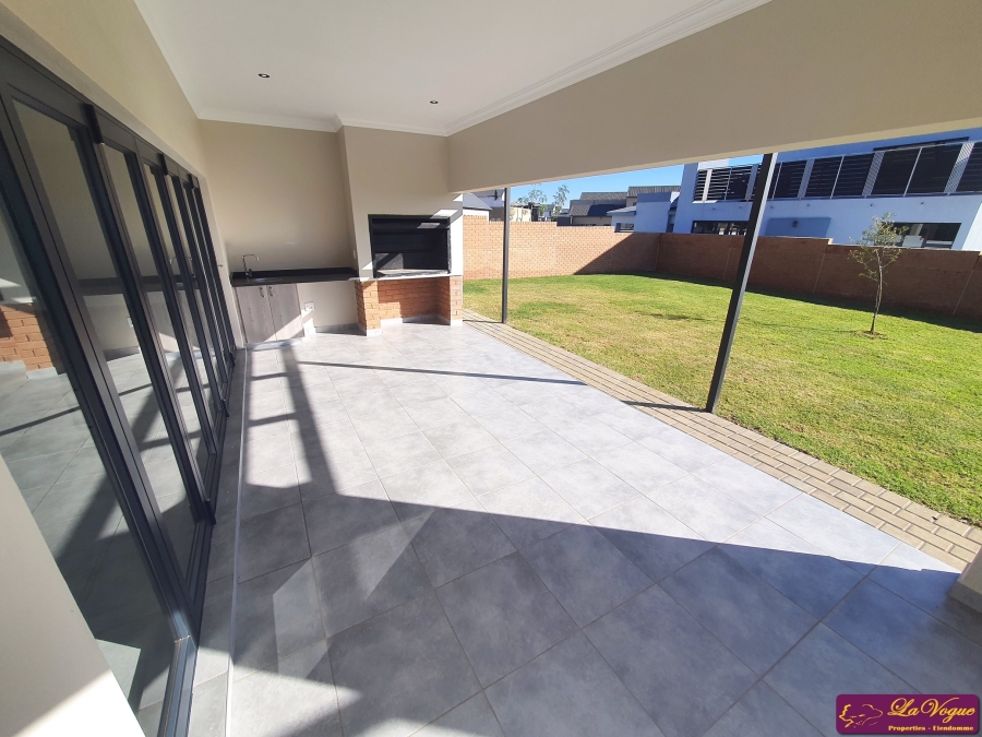 To Let 4 Bedroom Property for Rent in Six Fountains Residential Estate Gauteng