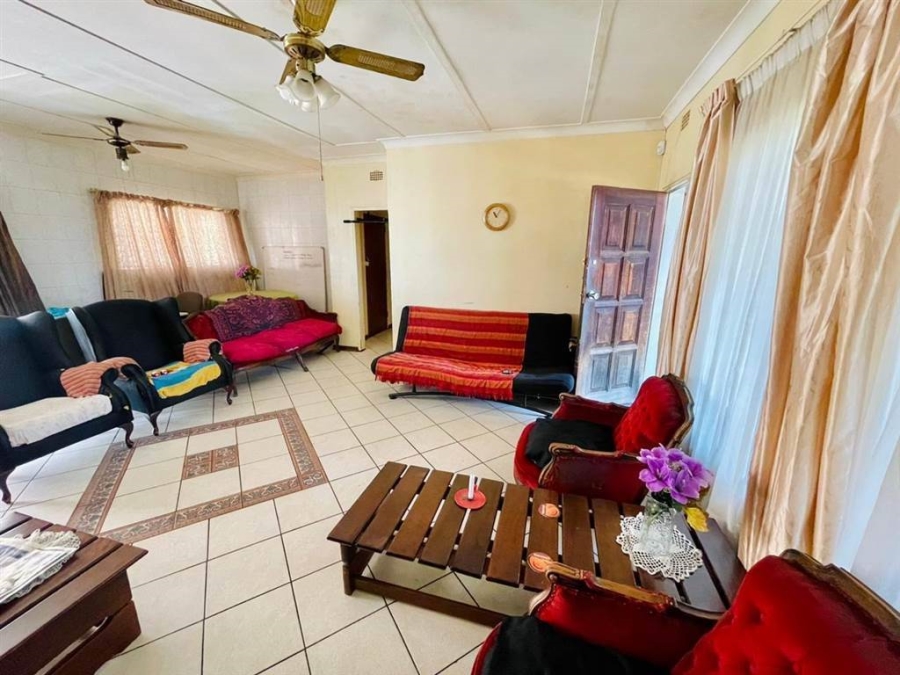 4 Bedroom Property for Sale in Tulisa Park Gauteng