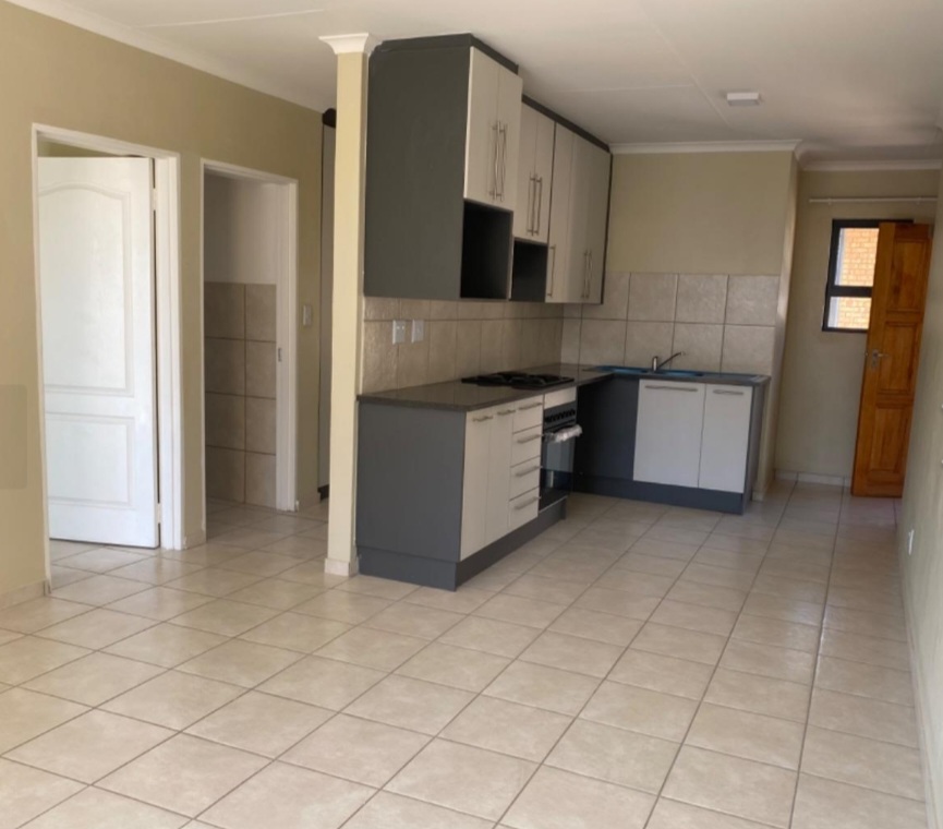 To Let 3 Bedroom Property for Rent in Cloverdene Gauteng