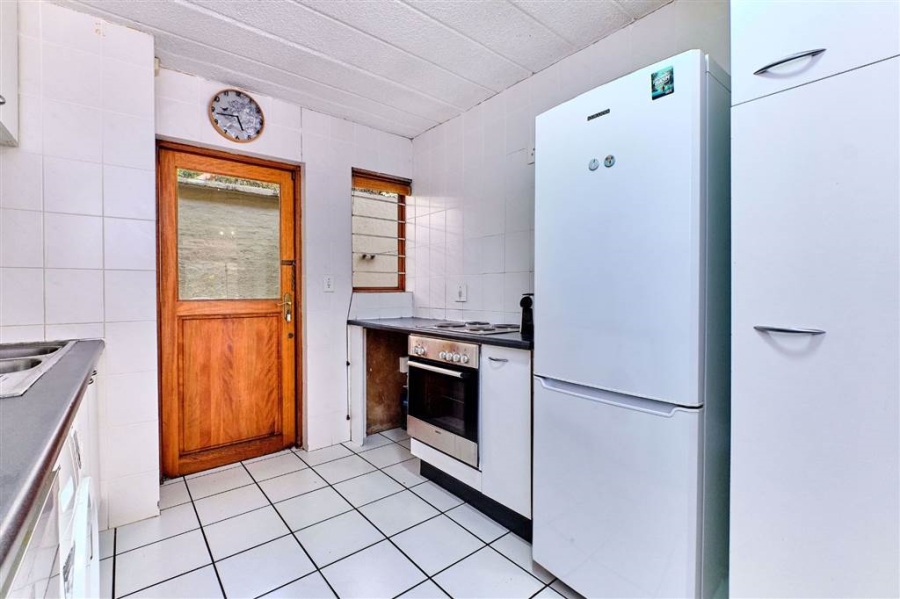 2 Bedroom Property for Sale in Illovo Gauteng