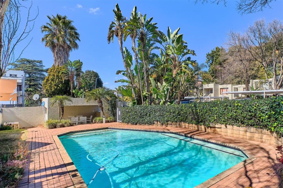 2 Bedroom Property for Sale in Illovo Gauteng