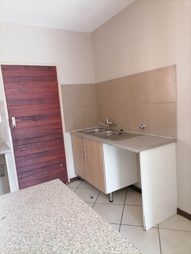 2 Bedroom Property for Sale in Centurion Gauteng