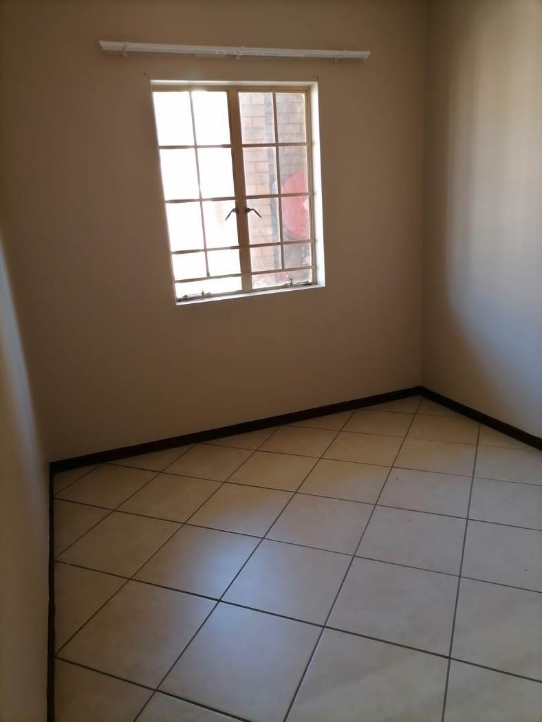 2 Bedroom Property for Sale in Centurion Gauteng