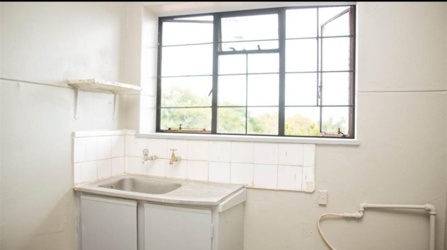 To Let 2 Bedroom Property for Rent in Jeppestown Gauteng