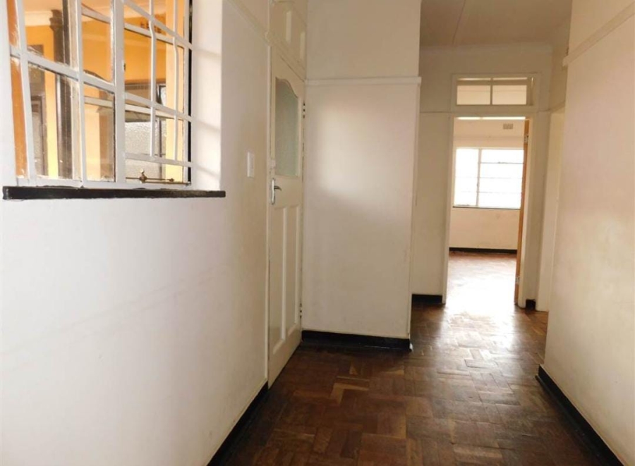 To Let 1 Bedroom Property for Rent in Rosettenville Gauteng