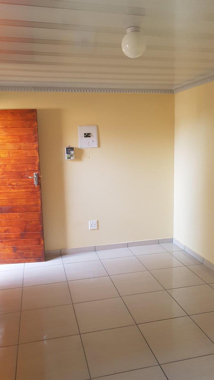 To Let 1 Bedroom Property for Rent in Protea Glen Gauteng