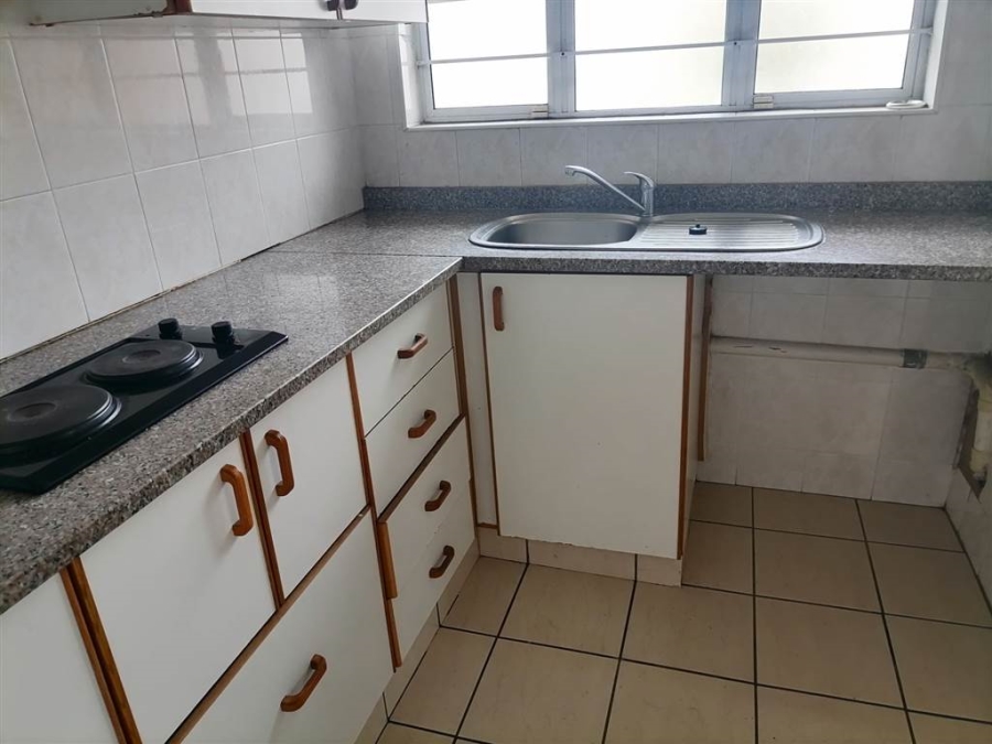 1 Bedroom Property for Sale in Glenwood Gauteng